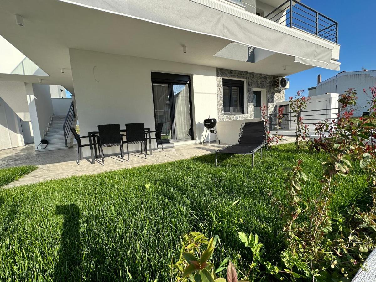 Olea Suites 2 Nea Moudania Bagian luar foto